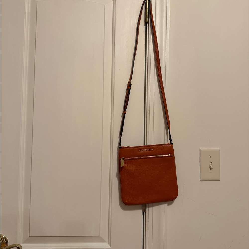 Michael Kors Riley Small Pebbled-leather Orange Crossbody bag - Picture 6 of 9